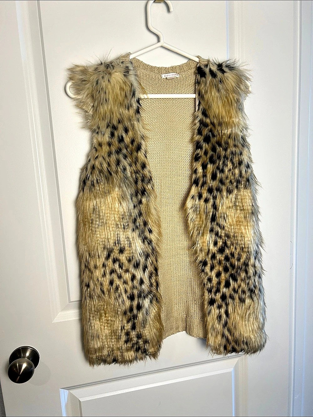 Xhilaration Faux Fur Knit Vest With Leopard Print Front XS
